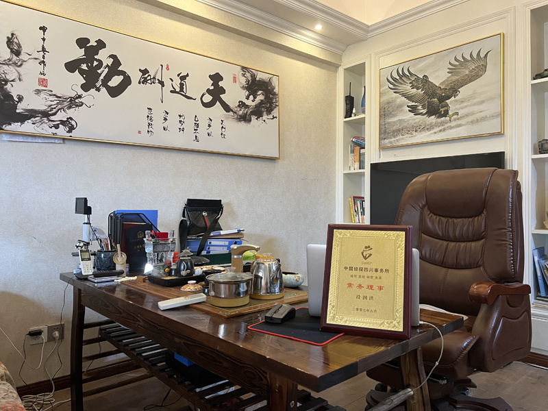 花垣县取证公司解析婚内出轨对家庭的影响